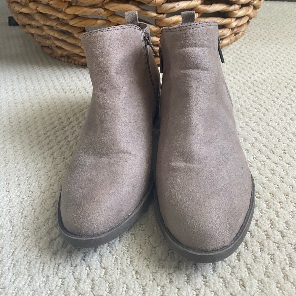 Carlo Santana Suede Booties